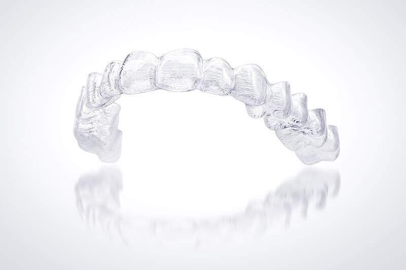 マウスピース矯正のイラスト